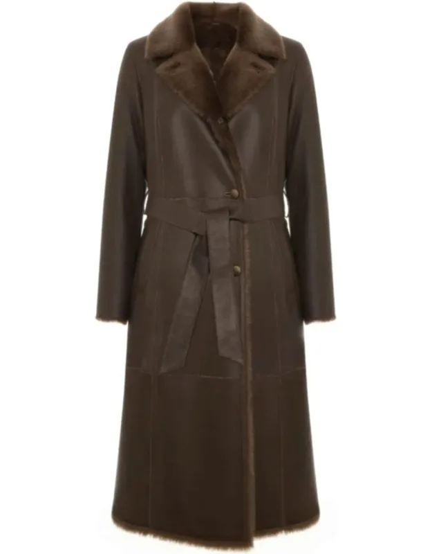Long Merino Shearling Coat With Plush Collar And Tailored Fit