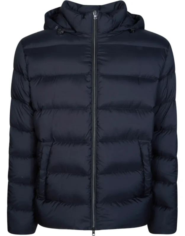 _horizontal Quilted Hooded Down Jacket With Sleek Front Zipper And Two Practical Front Pockets_
