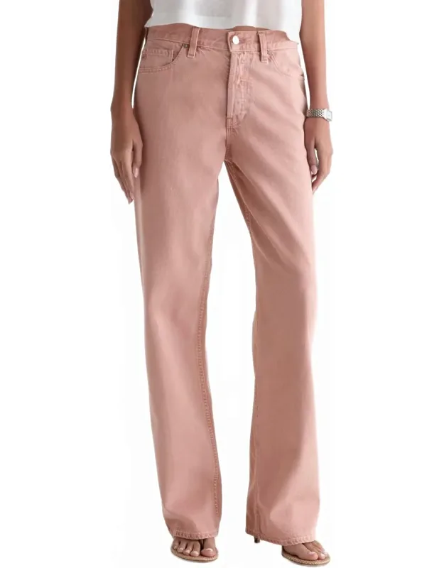 Relaxed Straight Jeans