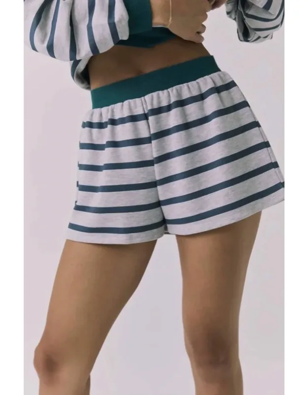 Resort Stripe Shorts