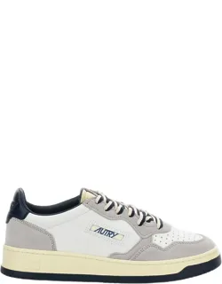 Medalist Low Leather Suede Sneakers