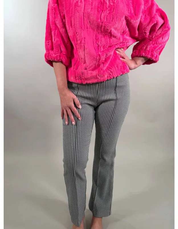 Polished Cropped Flare Pull-on Pants