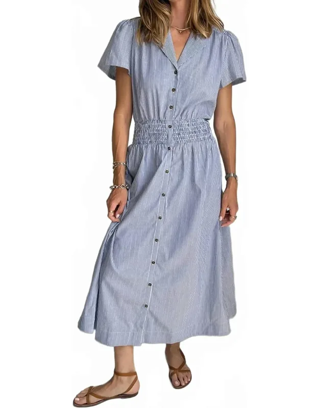 Naomi Short Sleeve Smock Waist Midi Dress