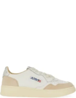 Medalist Low Smooth Suede Panels Leather Sneakers