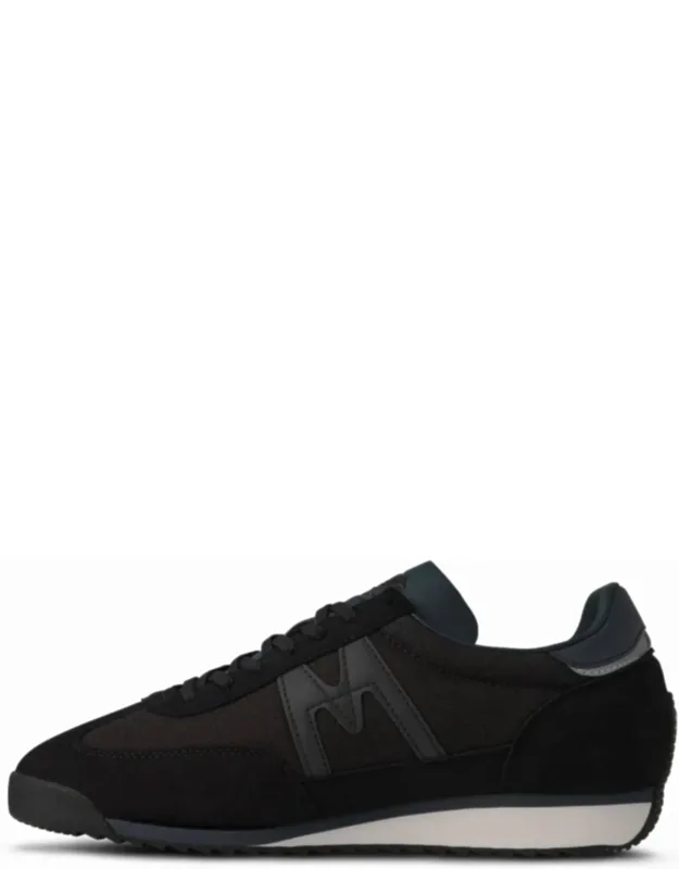 Meatari Sneakers