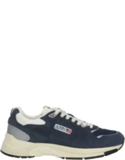Pebbled Leather Contrasting Details Low-top Sneakers