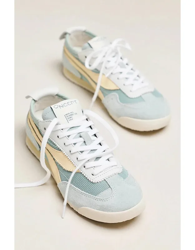 Reno Sneakers