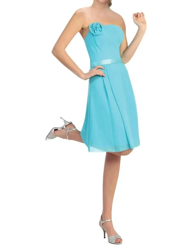 Elegant Embossed Strapless Midi Dress