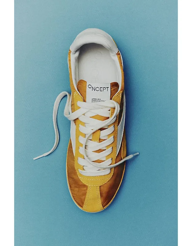 Temple Sneakers