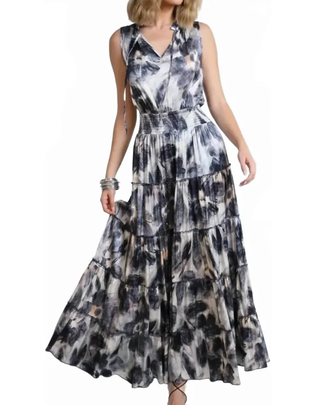 Sleeveless Tiered Maxi Dress