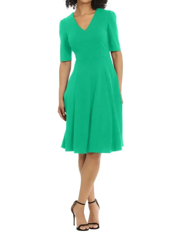 V-neck Short Sleeve A-line Dress