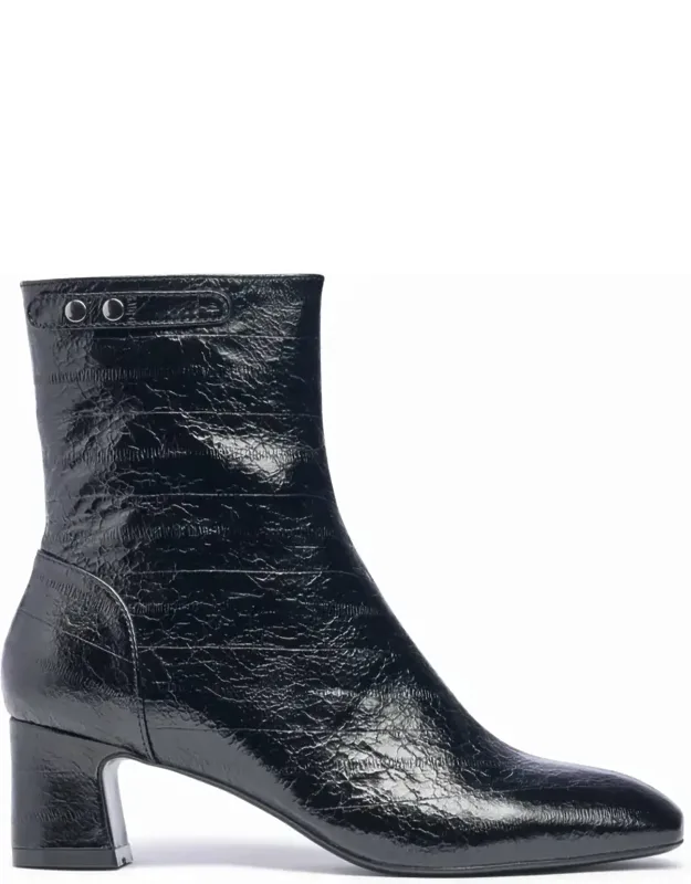 Wyn Boot In Eel With 2-inch Block Heel And Memory Foam Cushioning