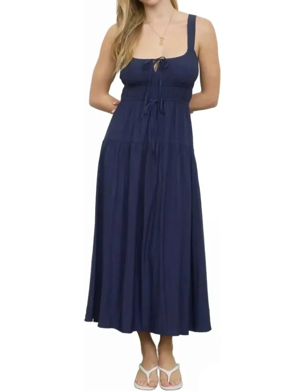 Front Tie Keyhole Detail Sleeveless Midi Dress