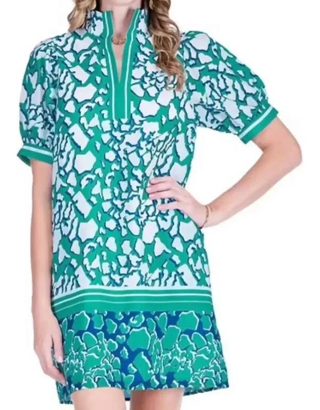 Standard Collar Dress