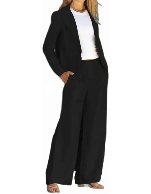 Pleated Wide Leg Pants