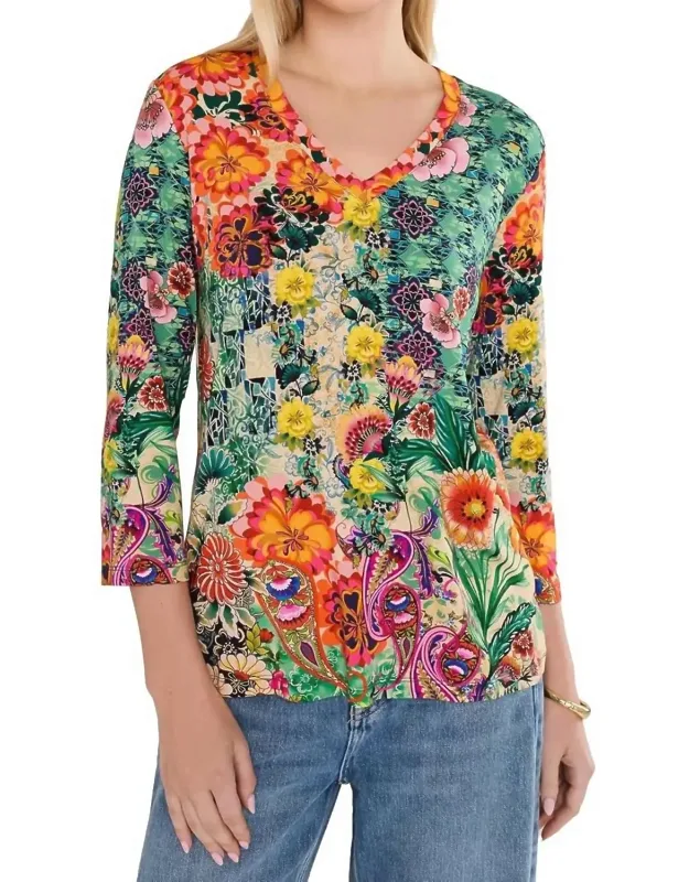 Janie Favorite V Neck Tee