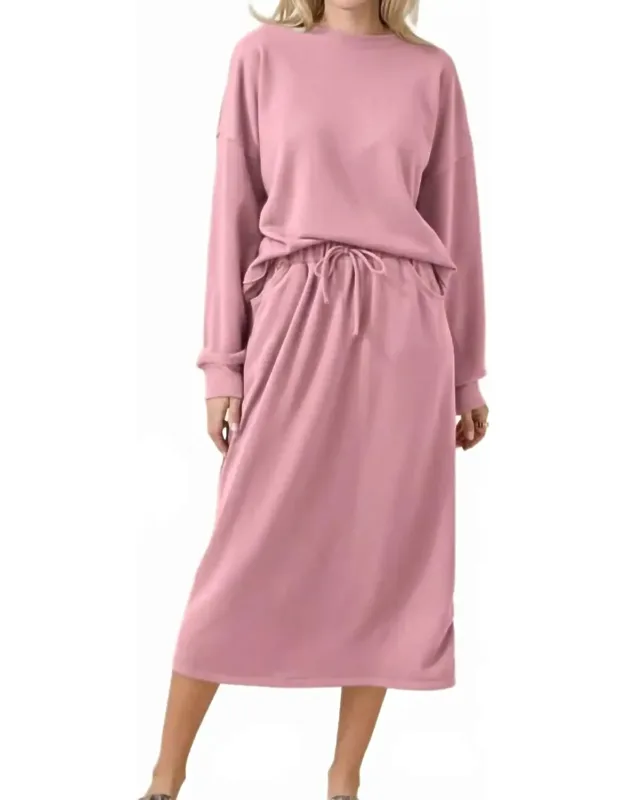 Solid Soft Knit Skirt With Pockets