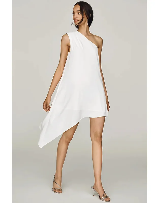 One-shoulder Dress