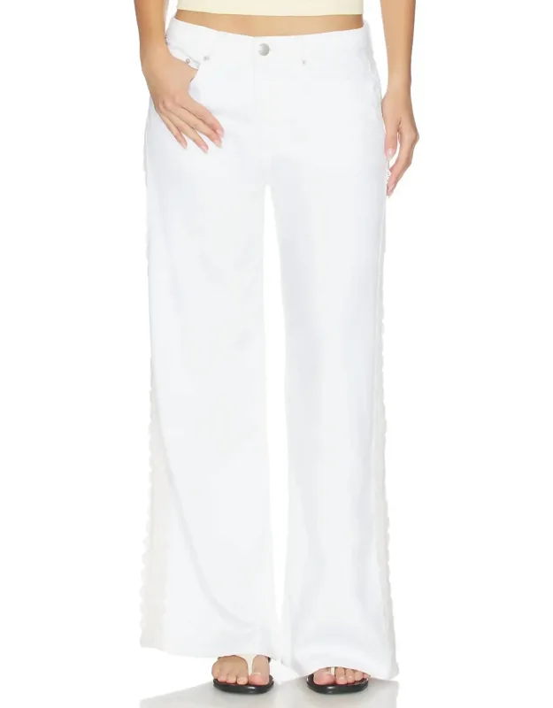 Low Rise Baggy Wide Leg Jeans