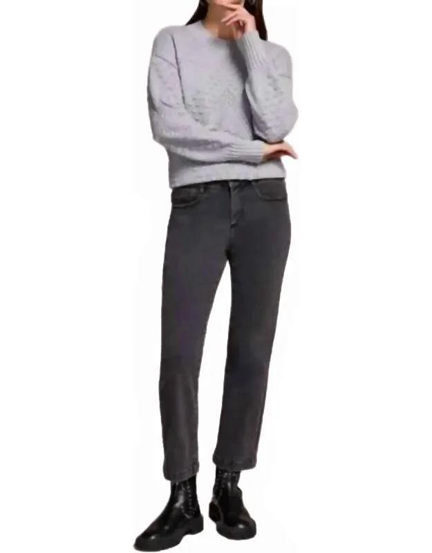 Audrey Hugging Straight Crop Jeans