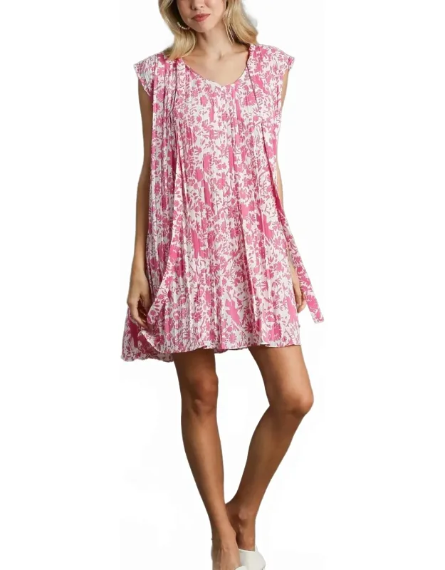 Pleated Sleeveless Tie Neck Dress In Floral