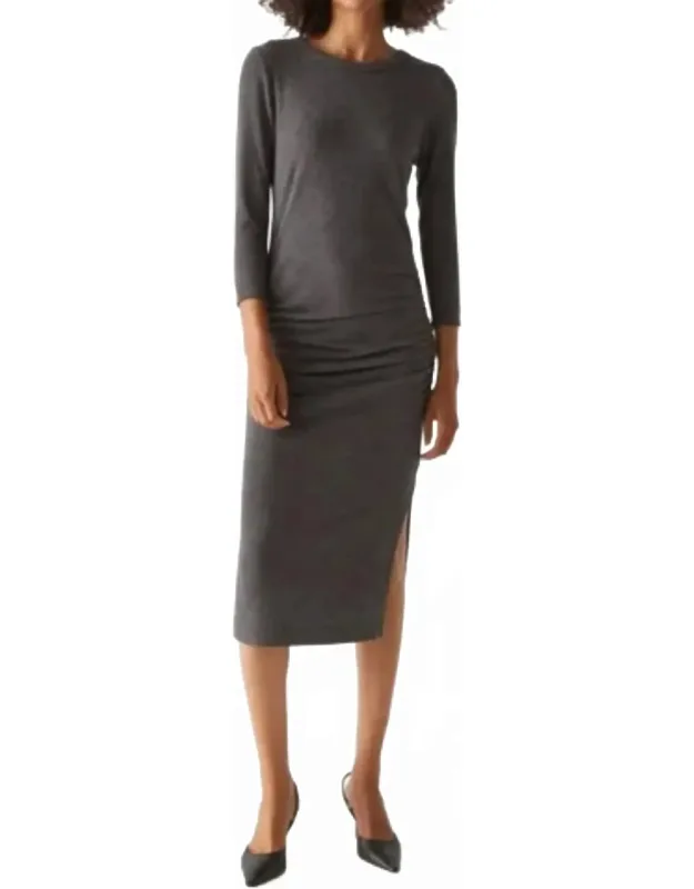 3/4 Sleeve Midi Dress