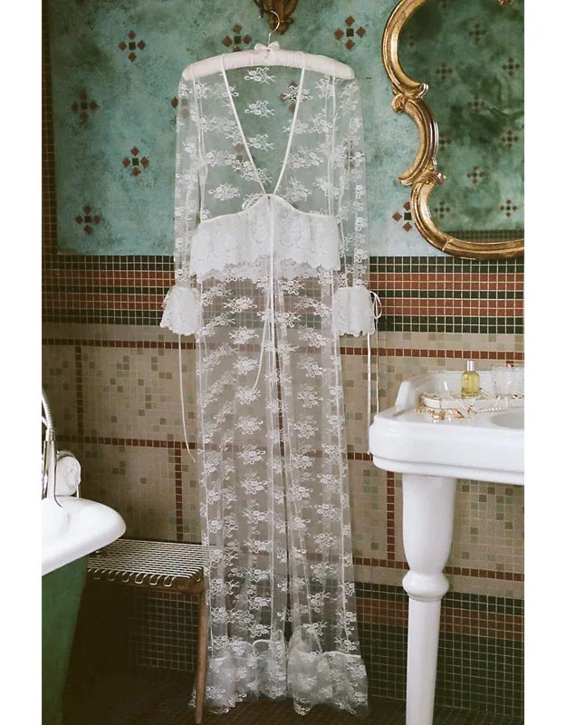 Ruffle Lace Maxi Robe