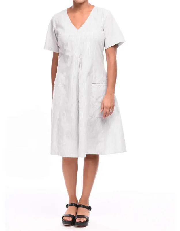 Holly Short Sleeve Dress In Pixie Stripe