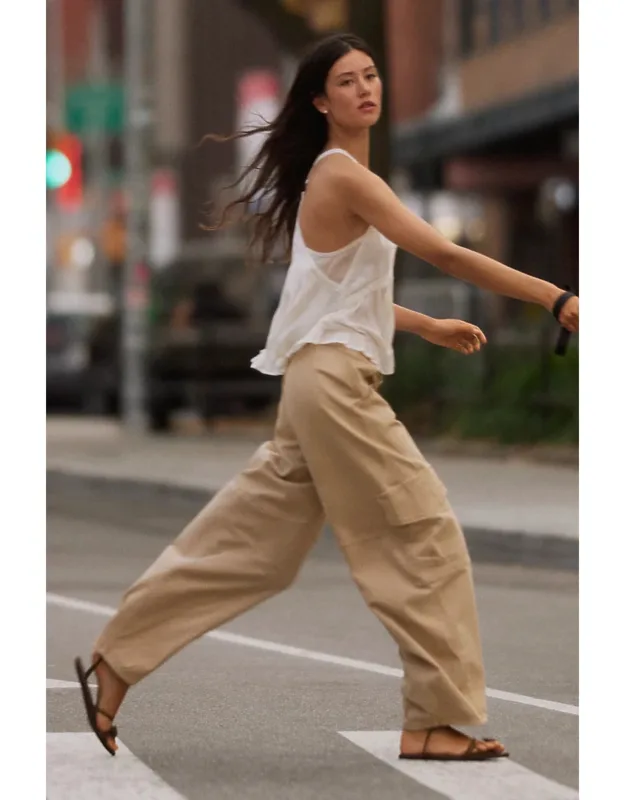 Wide-leg Cargo Pants