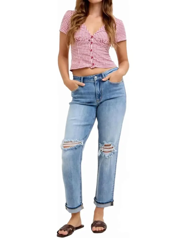 Mid Rise Destroyed & Cuff Skinny Jeans