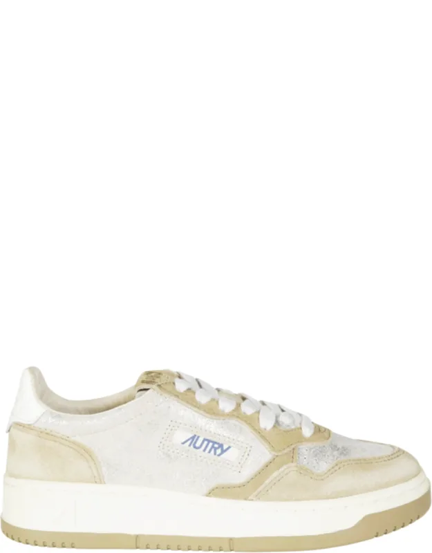 Off-white Medalist Low Sneakers, Casual Elegance, Sporty Spirit
