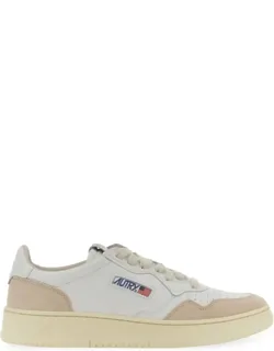 Medalist Low Top Suede Leather Sneakers