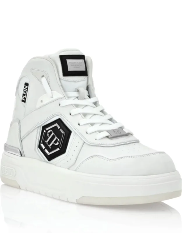 Hi-top Sneakers