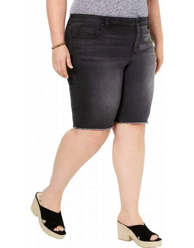 Cut Off Bermuda Shorts