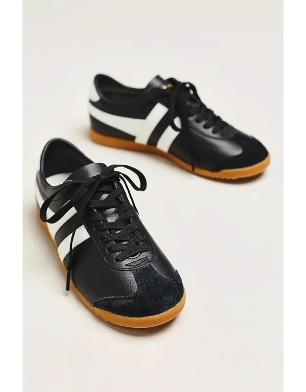 Pure Sneakers