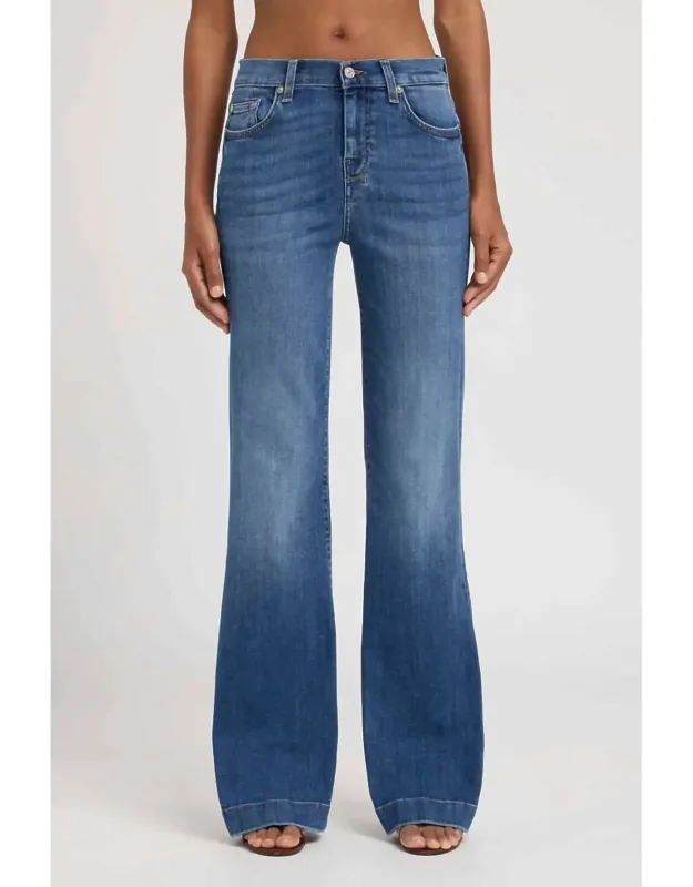 Flared Jeans