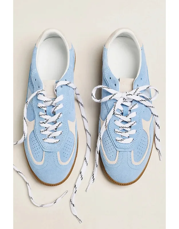 Rife Sneakers