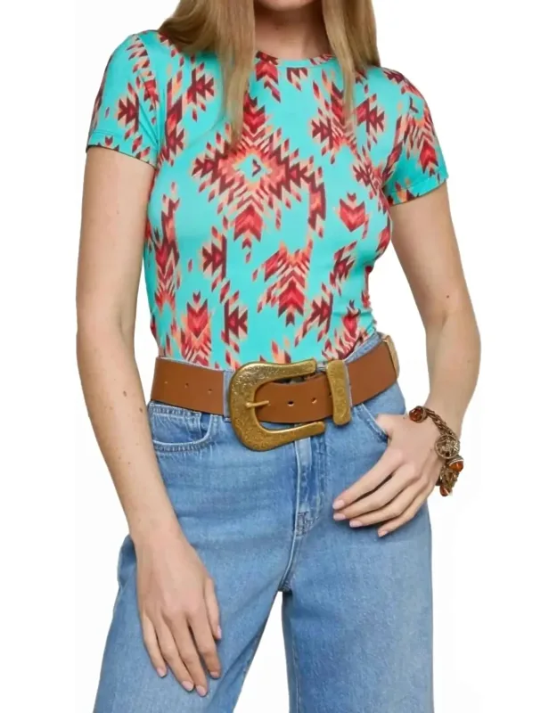 Fitted Tee