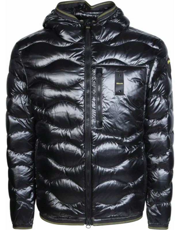 Quilted Wave Pattern Hooded Down Jacket