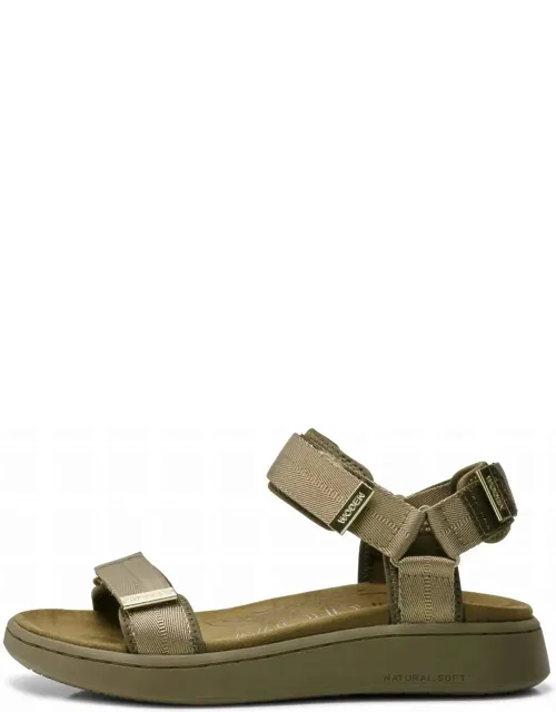 Line Sandals
