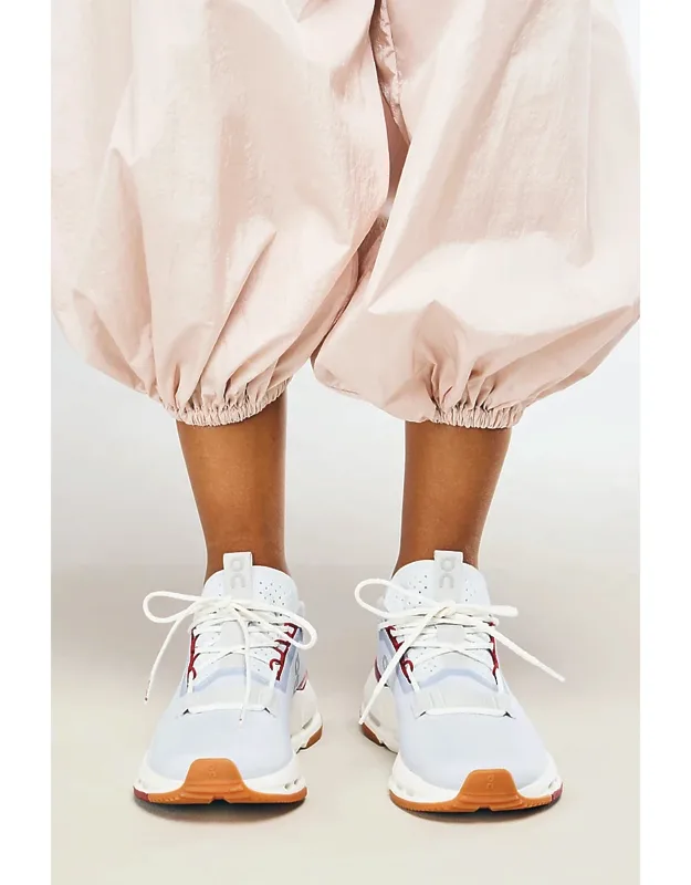 Cloudnova 2 Sneakers