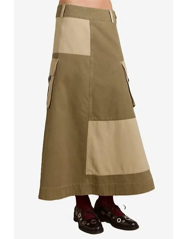 Barn Midi Skirt