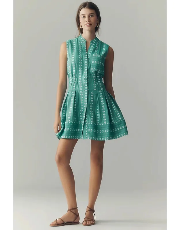 Sleeveless V-neck Shirtdress