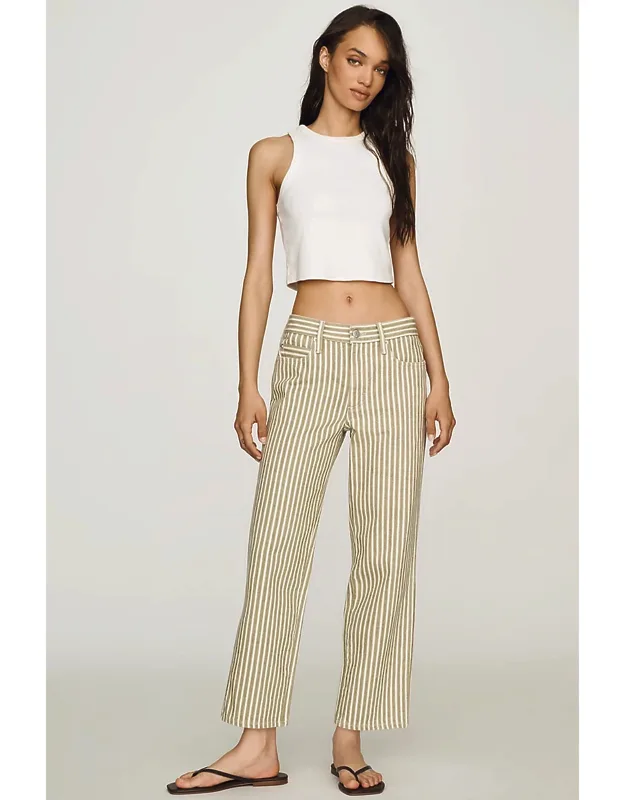 Mid-rise Straight Jeans