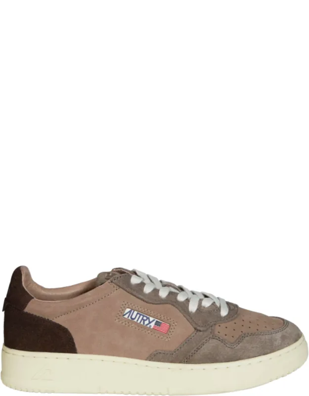 Medalist Low Suede Sneakers