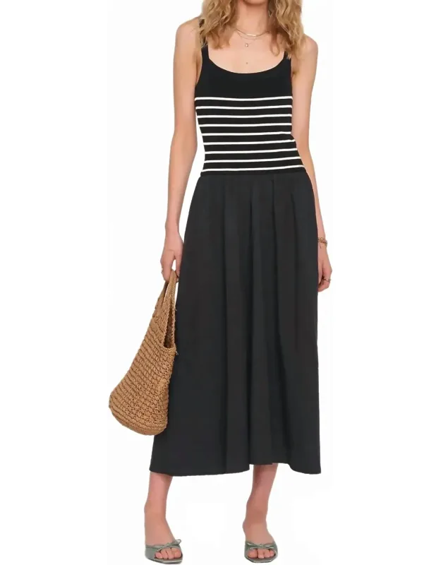 Vega Dress