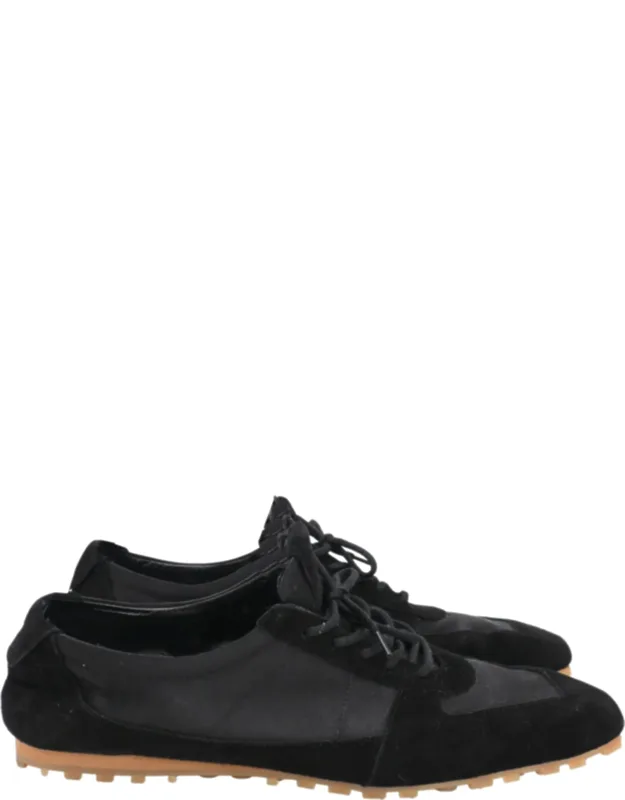 Uma Slim Sneakers