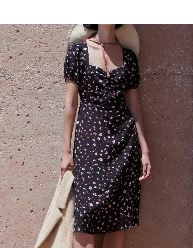 Sweetheart Neckline Midi Dress