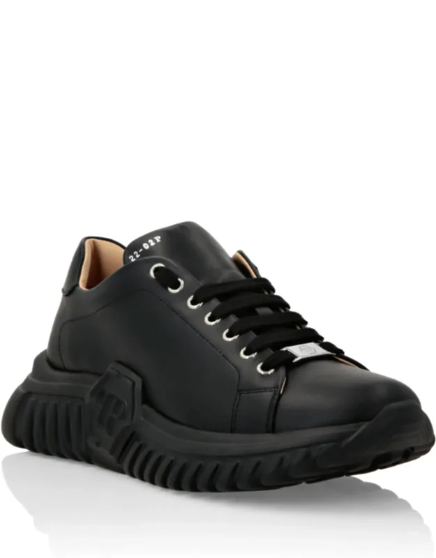 Lo-top Sneakers Supersonic