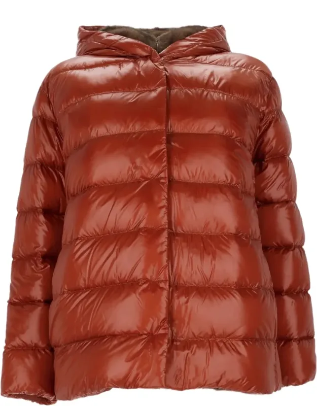 Quilted Puffer Jacket With Hooded Design And Glossy Finish